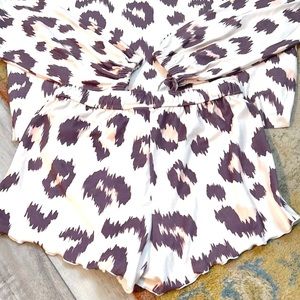 2 Pcs-Sinfully Soft Loungewear!You Won’t Want to Take It Off!Plenty of Stretch!